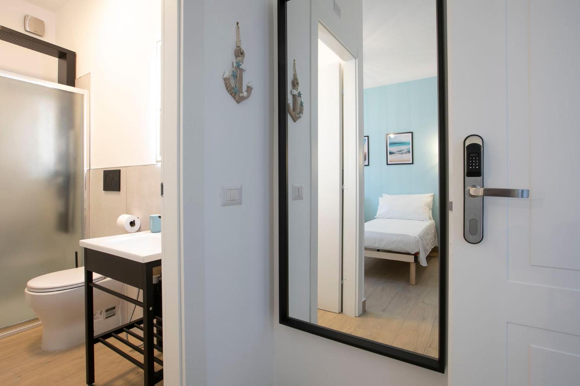 Domina Guest House Fiumicino Exterior photo