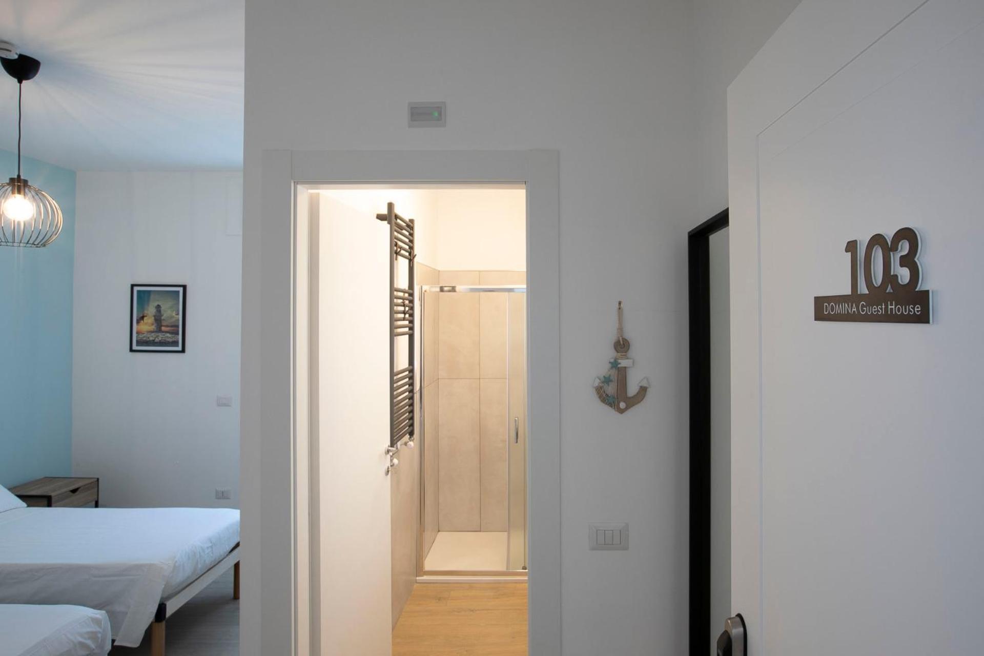 Domina Guest House Fiumicino Exterior photo